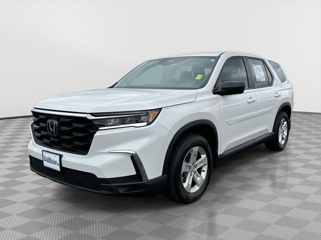 2023 honda pilot 2wd lx