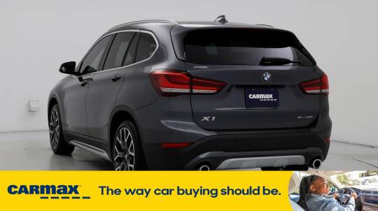 2022 BMW X1