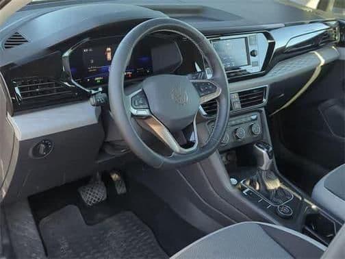 2022 volkswagen taos 1.5t s 4dr all-wheel drive 4motion in troy, michigan