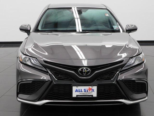 2022 toyota camry xse