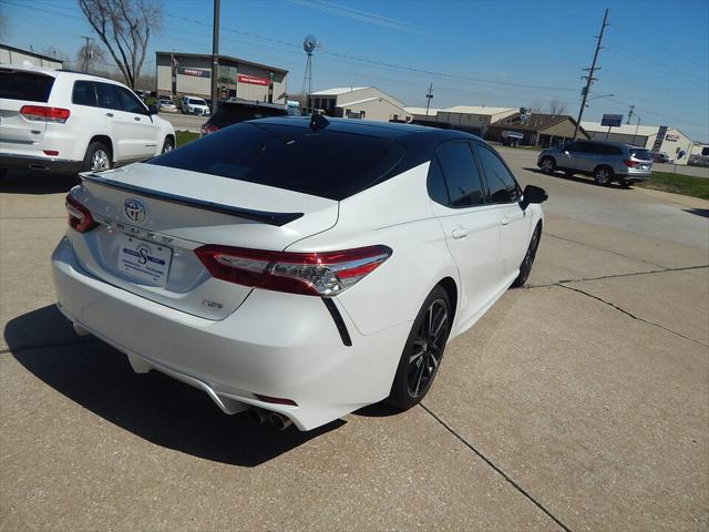 2020 toyota camry xse