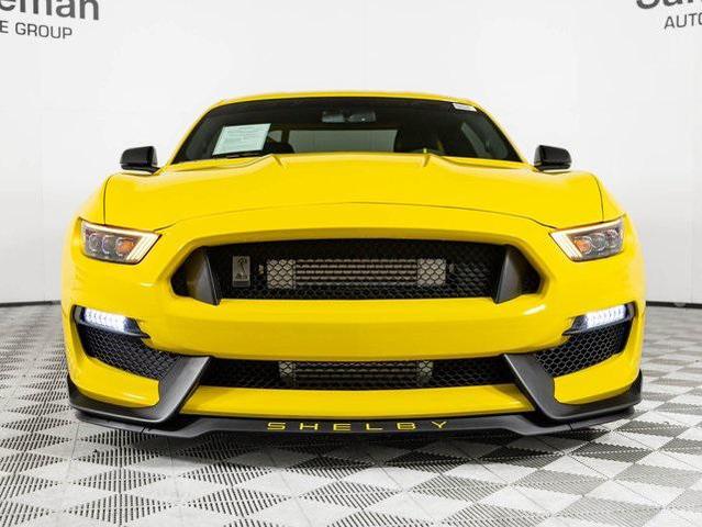 2016 ford shelby gt350 base