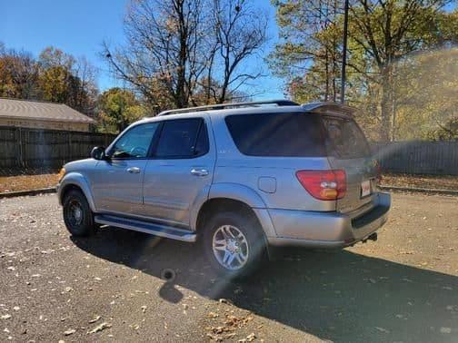 2004 toyota sequoia in centennial, colorado