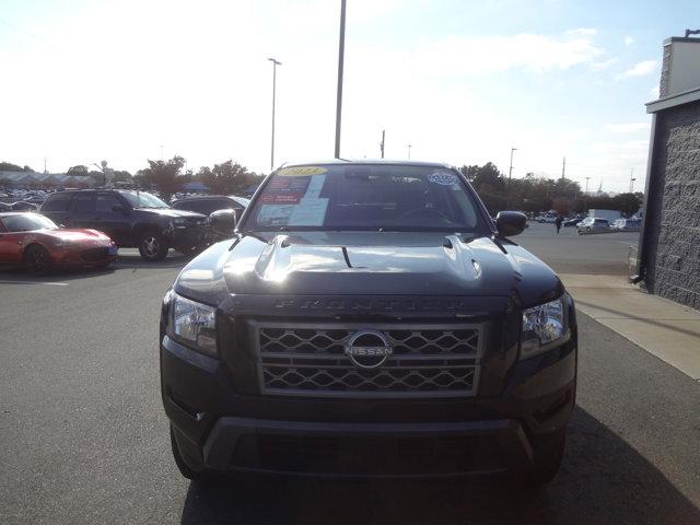 2023 nissan frontier sv