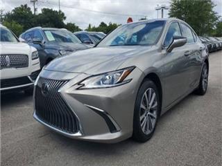 2021 Lexus ES base