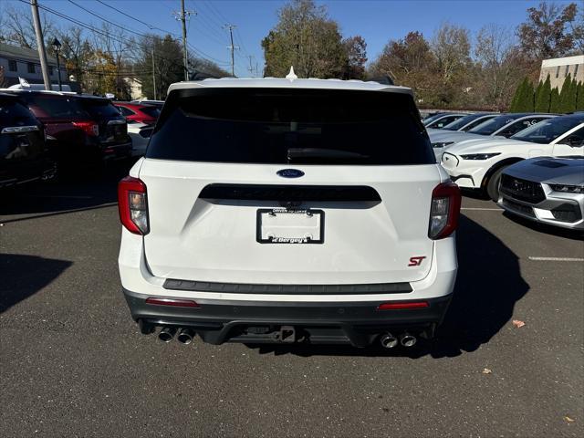 2021 ford explorer st