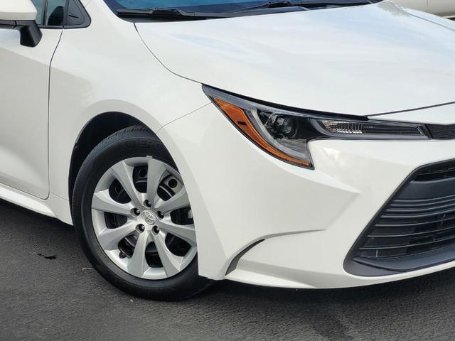 2024 toyota corolla le