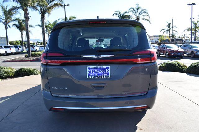 2022 chrysler pacifica touring-l