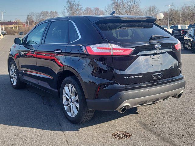2022 ford edge titanium