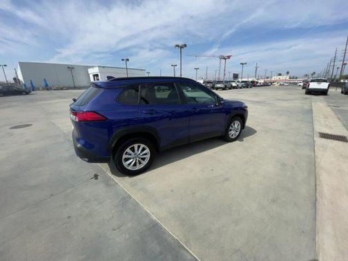 2023 toyota corolla cross