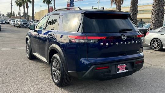 2022 Nissan Pathfinder