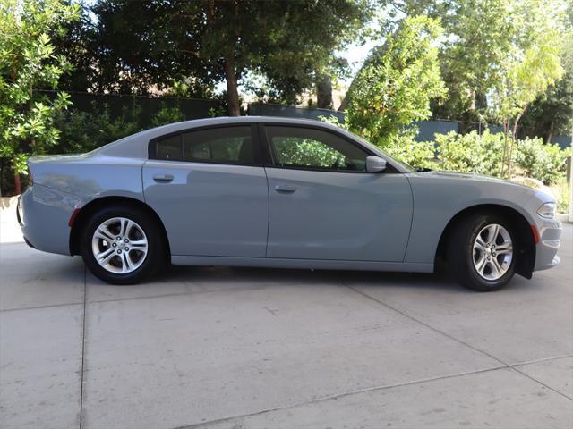 2022 dodge charger sxt