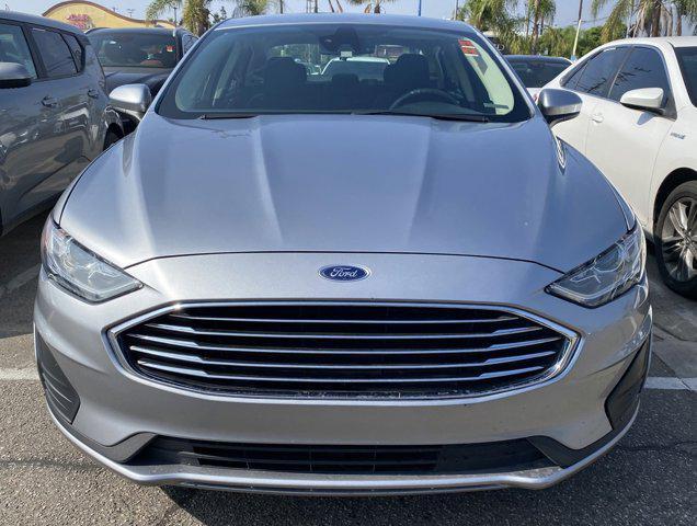 2020 ford fusion se