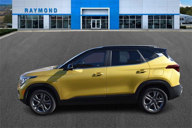 2022 kia seltos s