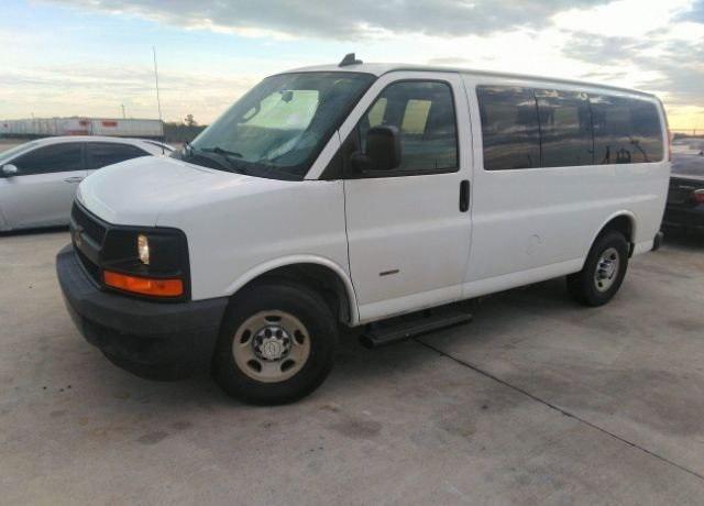 2017 chevrolet express 2500 ls