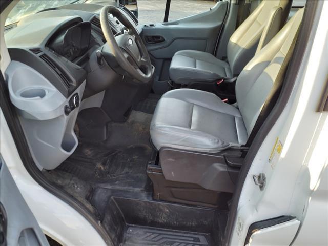 2015 ford transit-250 base