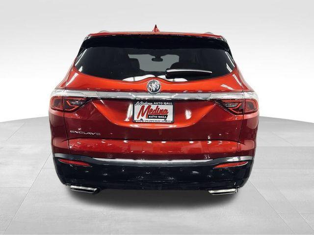 2023 buick enclave essence