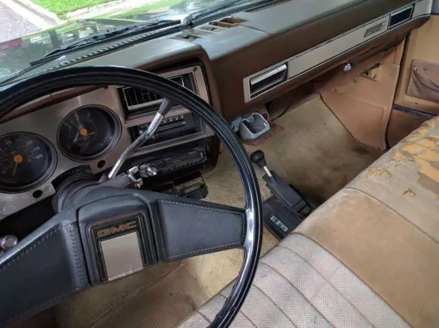 1986 gmc k1500 4x4 sierra classic- winter ready