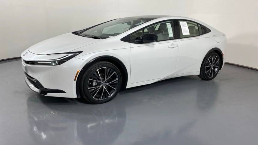 2024 toyota prius limited