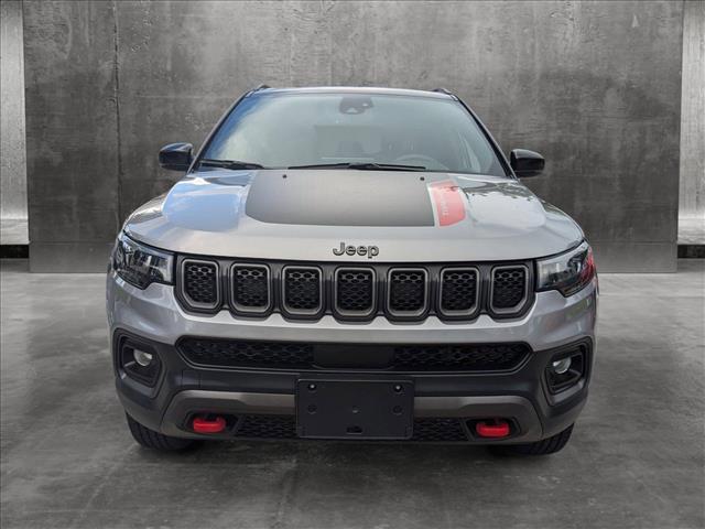 2023 jeep compass trailhawk