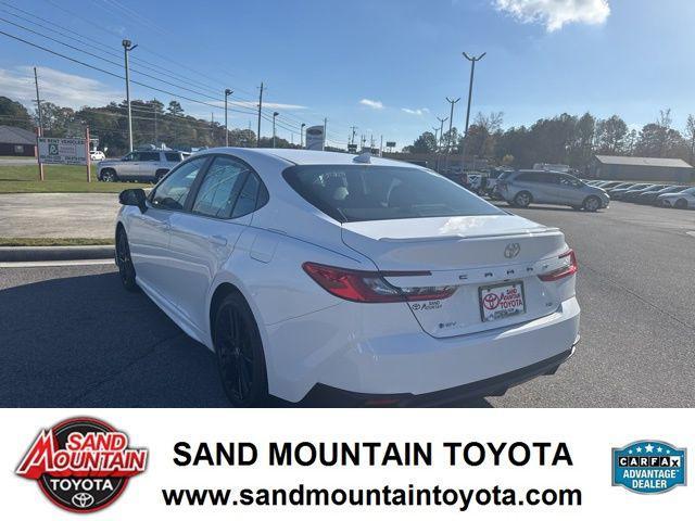 2025 toyota camry se