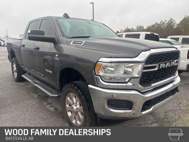 2020 ram 2500 tradesman crew cab 4x4 64' box