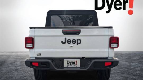 2024 Jeep Gladiator