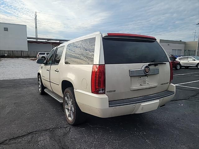 2013 cadillac escalade esv luxury
