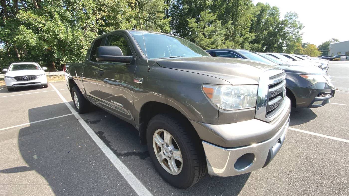 2013 toyota tundra grade