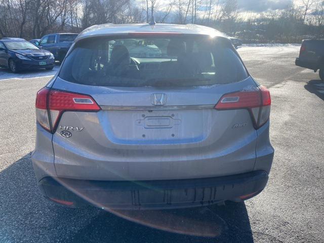 2022 honda hr-v lx