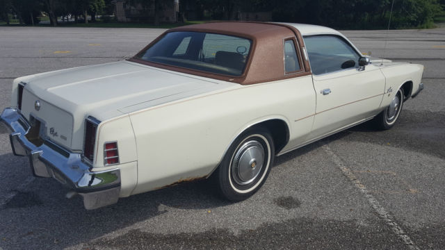 1977 chrysler cordoba clean!!!