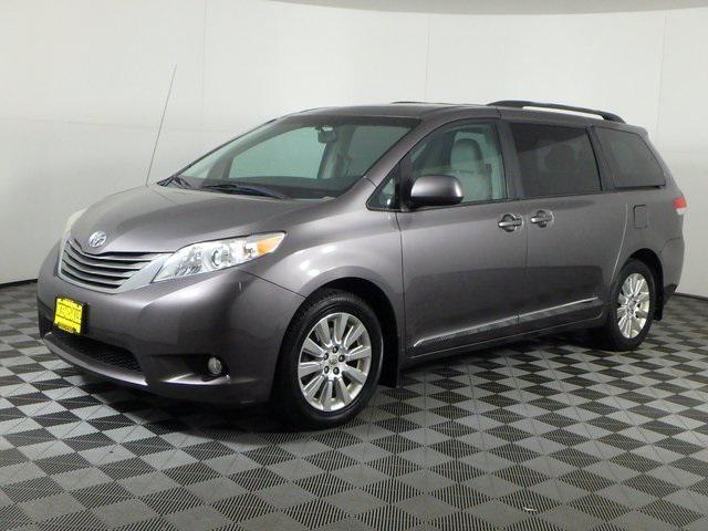 2011 toyota sienna xle