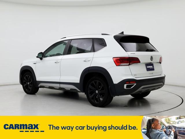2022 volkswagen taos sel