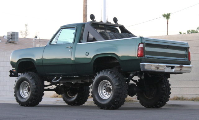 1972 dodge d-100 power wagon short bed 4x4 rust free (nevada truck)