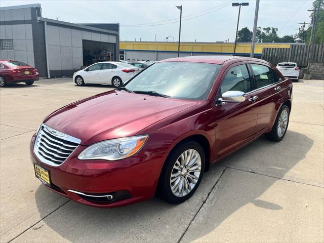 2011 chrysler 200 limited