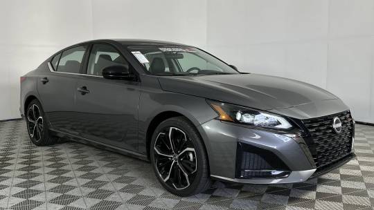2025 Nissan Altima