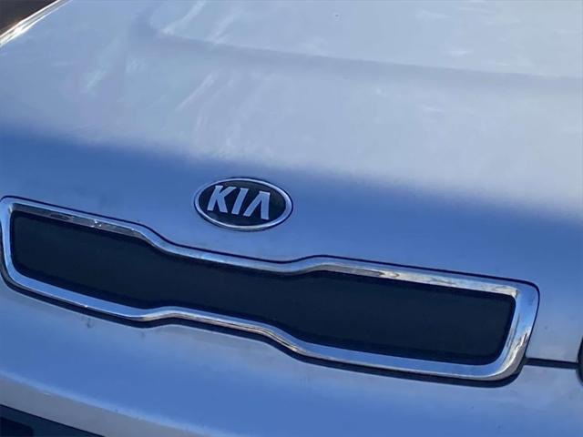 2015 kia soul base