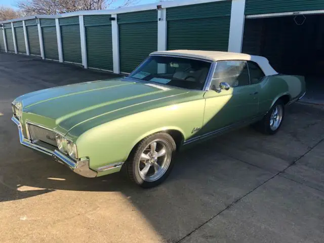 restored oldsmobile cutlass supreme convertible with numbers matching rocket 350