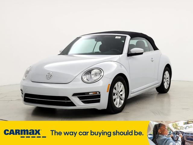 2019 volkswagen beetle se