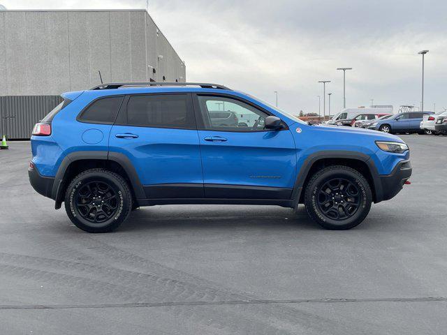 2020 jeep cherokee trailhawk
