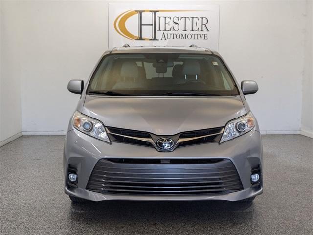 2018 toyota sienna xle