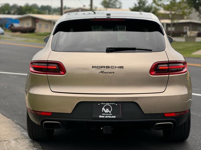 2017 porsche macan base