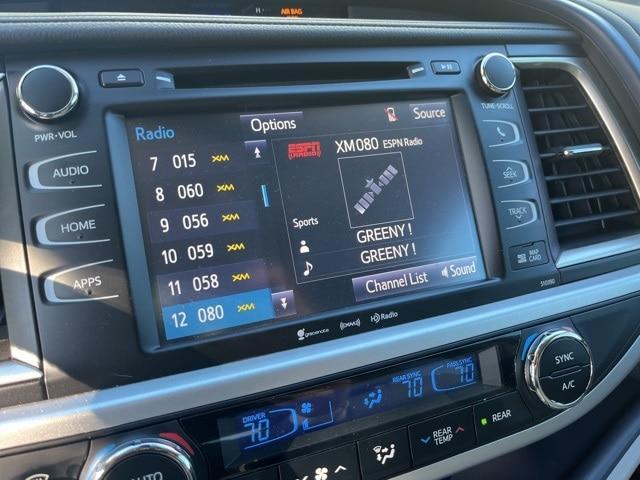 2019 toyota highlander xle