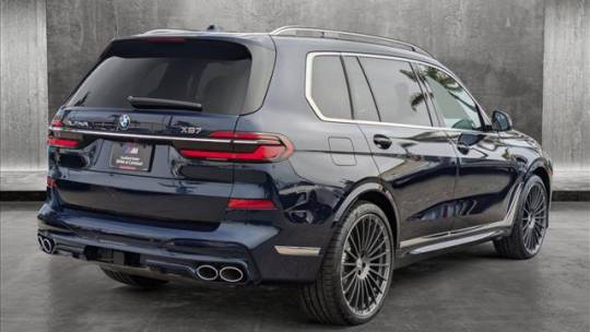 2025 BMW X7
