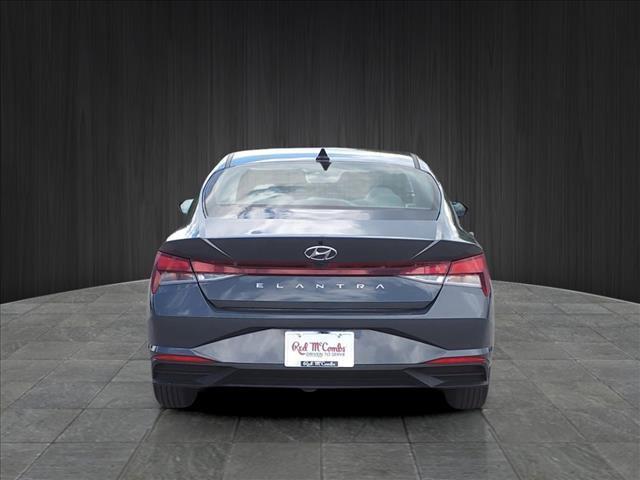 2023 hyundai elantra se
