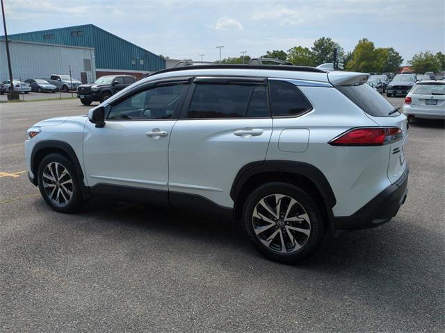 2022 toyota corolla cross xle