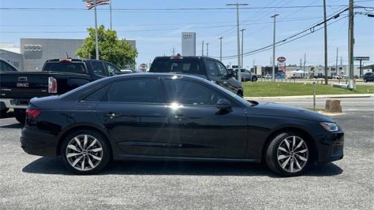 2022 Audi A4 40 premium plus
