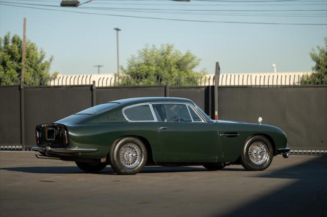 1966 aston martin db6