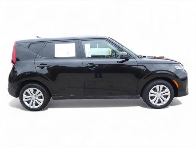 2020 kia soul lx ivt