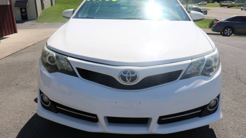 2013 toyota camry se